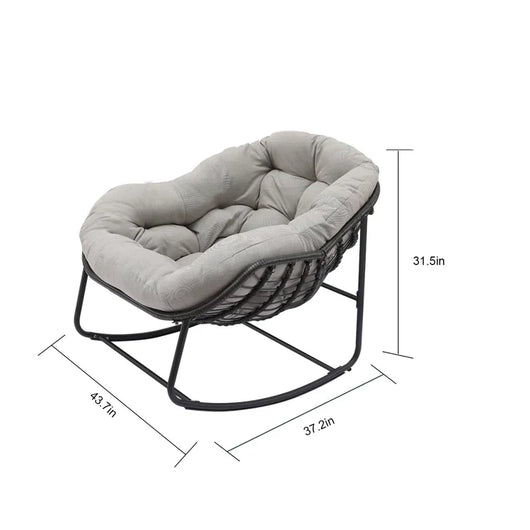 Outdoor Lounge Chair